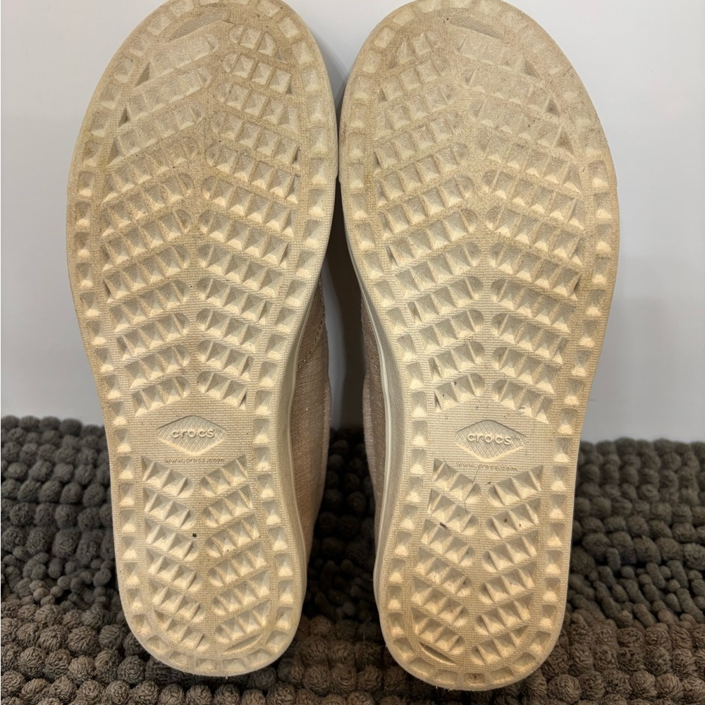 Crocs Women's Citilane Low Slip-on Sneaker - Picture 3 of 5